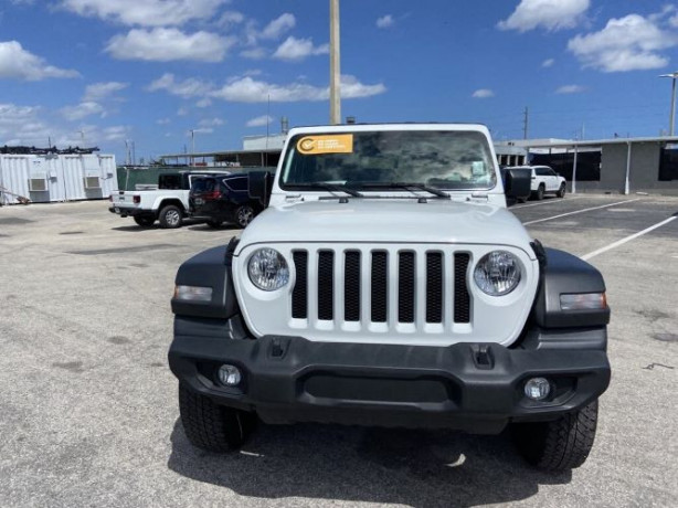 selling-my-2020-jeep-wrangler-unlimited-sport-s-4wd-big-1