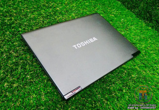 Toshiba Portege i7-12-512 فرصة متتعوضش لابتوب مميز نحيف بـ مزايا مذهله