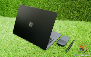 Microsoft Surface Laptop 2 BlackEdition i7-8-256