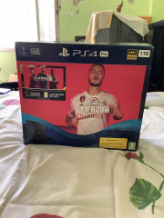 PlayStation 4 Pro 1T 4K From England