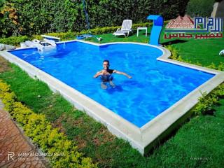 حمام سباحة من الاهرام للفيبر جلاس جودة فائقة وتصميم مميز