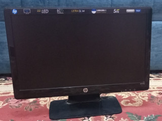شاشة كمبيوتر 20 بوصة HP بمخرج VGA و مخرج DVI