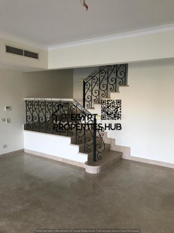 inside-compound-stone-park-ultra-modern-townhouse-for-rent-new-cairo-big-4