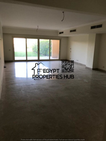inside-compound-stone-park-ultra-modern-townhouse-for-rent-new-cairo-big-3