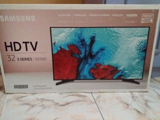 NEWItem/SAMSUNG HD TV 32/ 5 SERIES /N5300
