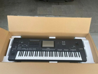 FOR SELL:- Yamaha Genos 76-Key keyboard - Yamaha Tyros 5 Keybord